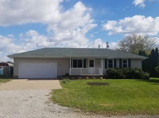 13519 137th St W, Taylor Ridge, IL 61284