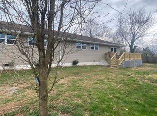 132 Maryville Cir Unit 1, Oak Ridge, TN 37830
