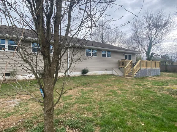 132 Maryville Cir Unit 1, Oak Ridge, TN 37830