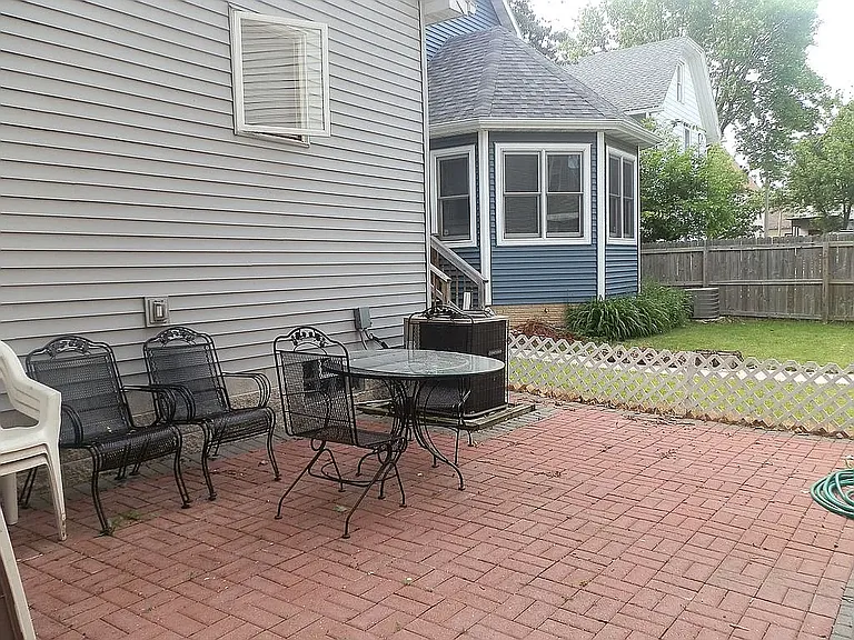 2138 N Buffum St #2 — Photo 2