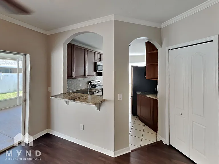 8131 Canterbury Lake Blvd — Photo 4
