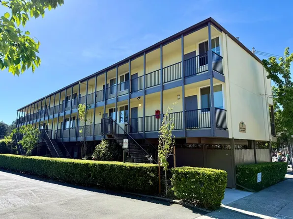 30 Locust Ave #1-8, Larkspur, CA 94939