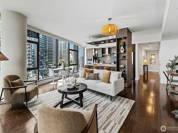 820 Blanchard Street #1005, Seattle, WA 98121