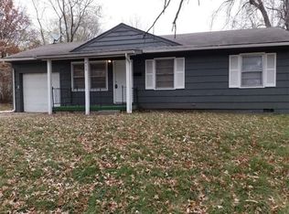 415 SW Walnut St, Lees Summit, MO 64063