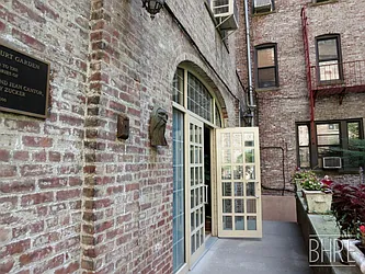 Rented by Brooklyn Heights Real Estate Inc