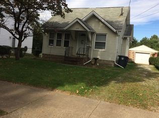 1230 Gorge Blvd, Akron, OH 44310