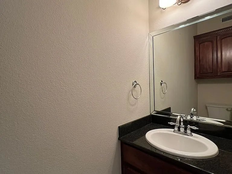 14813 Leeward Dr #404 — Photo 25