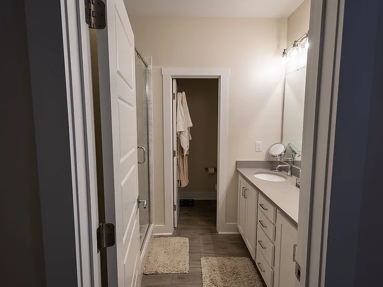 2325 Central Ave — Photo 19