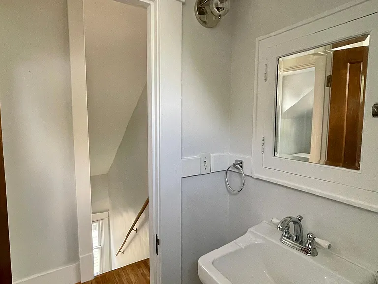 1667 Richmond Dr — Photo 20