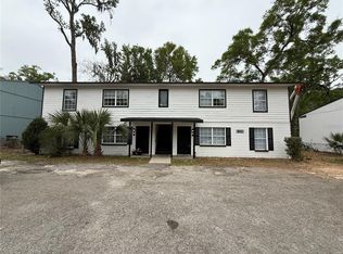 6104 SW 12th Pl, Gainesville, FL 32607