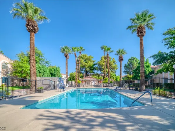 8452 Boseck Dr Unit 134, Las Vegas, NV 89145
