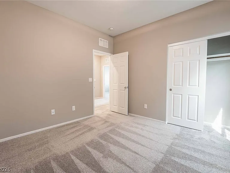 2725 Rainy Meadows Ave — Photo 32