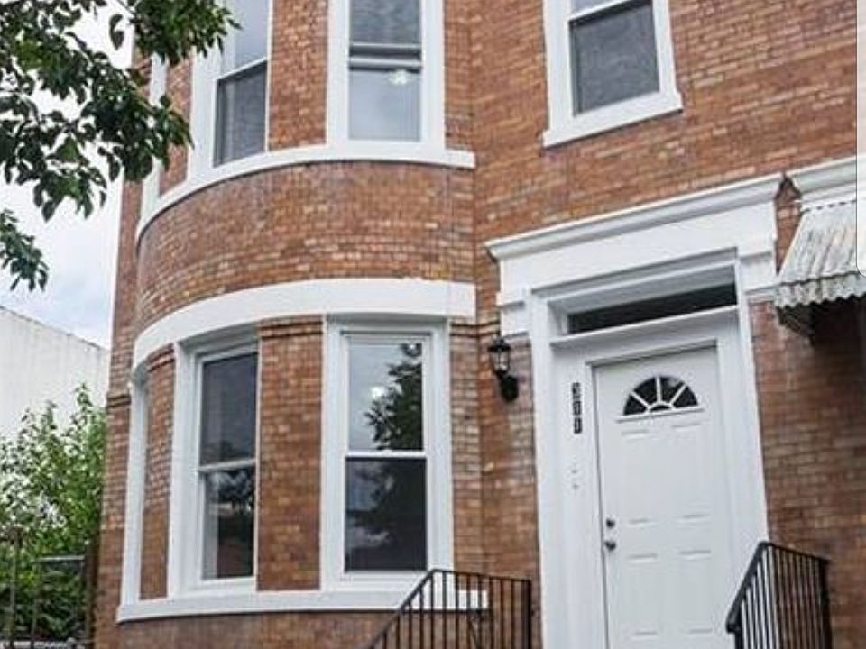 1st image of 311 Howard Ave #2