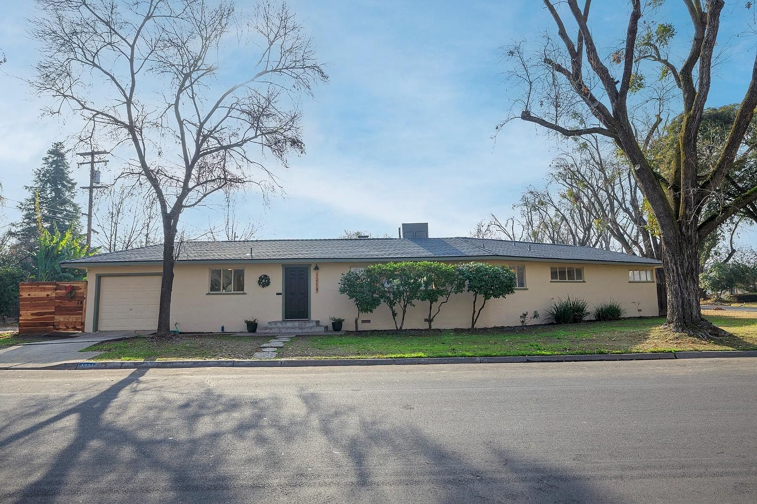 1214 Pearl St, Modesto, CA 95350 | Zillow