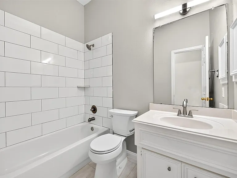 1007 Brannon Park Ln — Photo 34