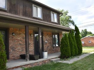 2039 N Campbell Rd, Royal Oak, MI 48073