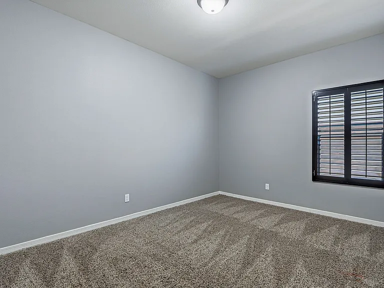2120 Honour Point Pl — Photo 19