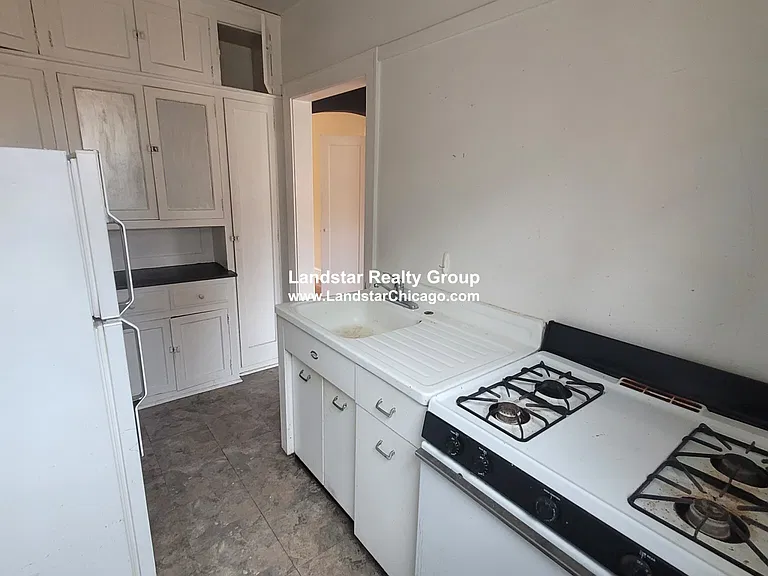 1914 W Morse Ave #3N — Photo 8
