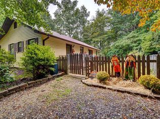 175 V Addington Rd, Blairsville, GA 30512