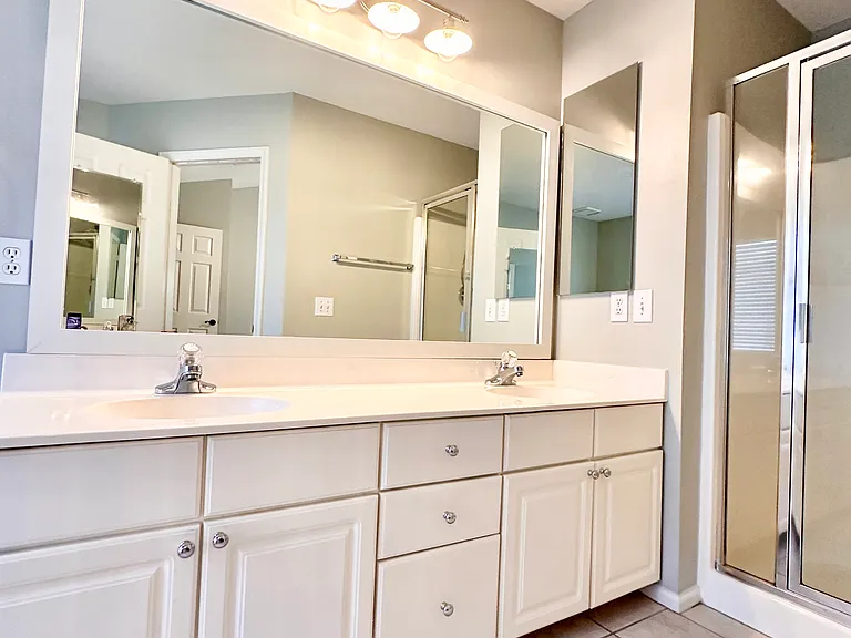 10223 Bon Meade Ln — Photo 9
