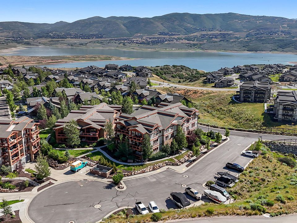 1st image of 9855 N Vista Dr #302