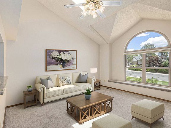 4th image of 7960 Sangor Dr