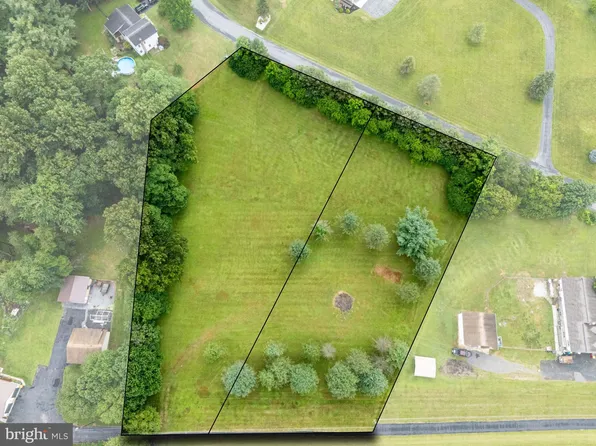 Holly Estates Dr, Gardners, PA 17324