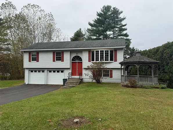 124 Flory Heights, Rutland Town, VT 05736