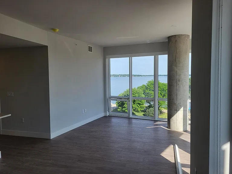 The Adria 179 W. Wilson St. — Photo 98