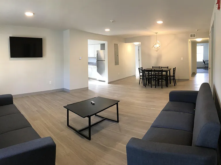 118 College Ave #101 — Photo 4
