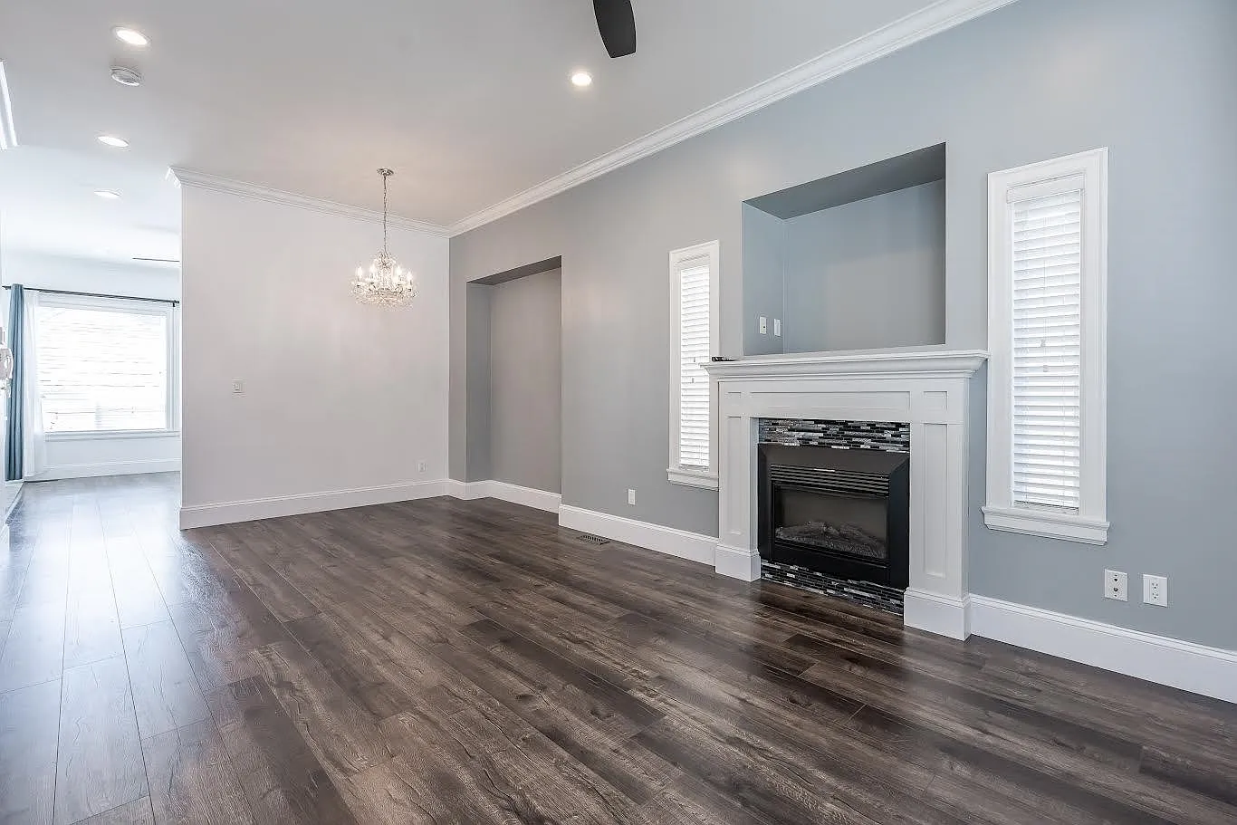 4 bed, 2000 sqft, $3,500 — Photo 4