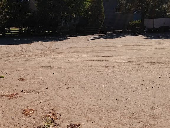 Buidable land next to house