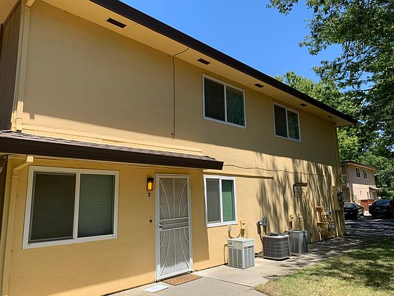 3rd image of 1712 Fremont Ct APT 3