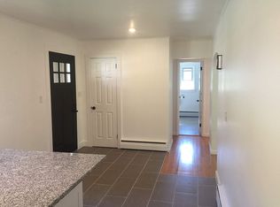 32 Roslyn St, Ellenville, NY 12428