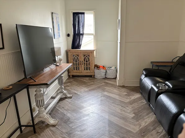 1004 W University Ave #1, Muncie, IN 47303