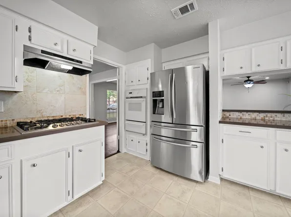 22702 Cranberry Trail, Spring, TX 77373