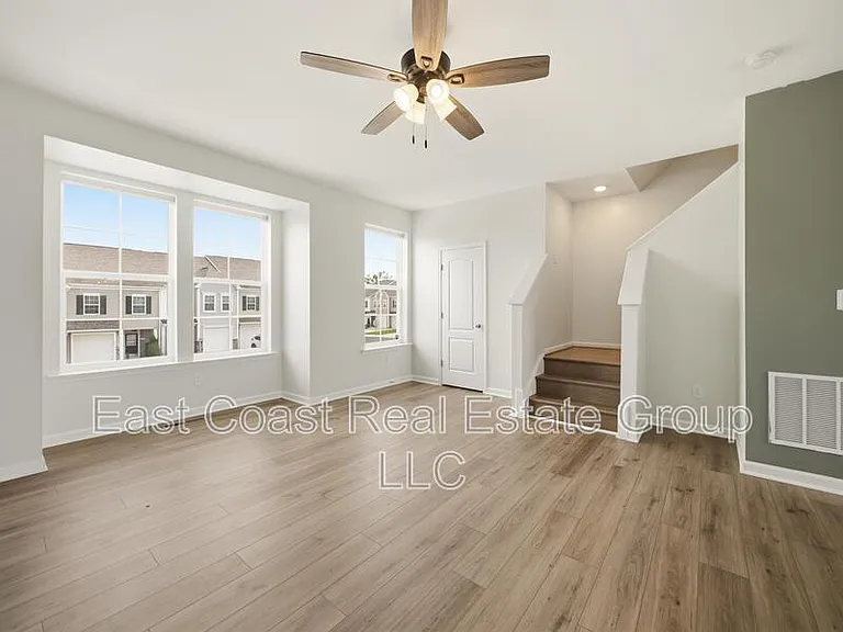 22 Kirby Ct — Photo 12