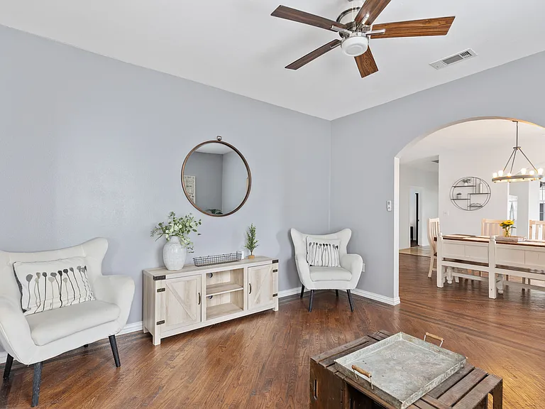810 Turner Ave — Photo 10