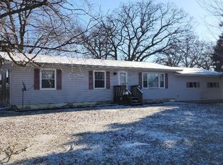 310 N Main St, Dundee, IA 52038