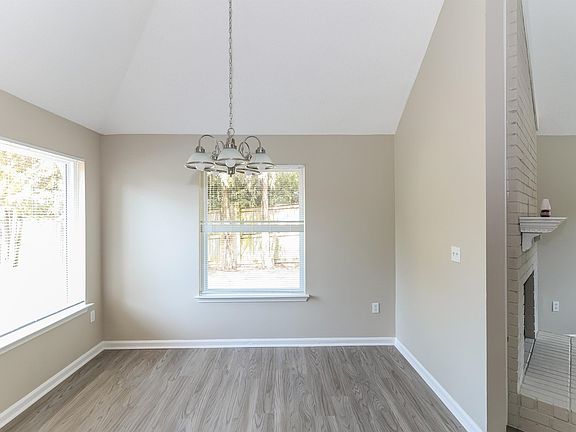 5th image of 6277 Farm Hill Dr