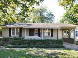 4442 Bonham St, Dallas, TX 75229