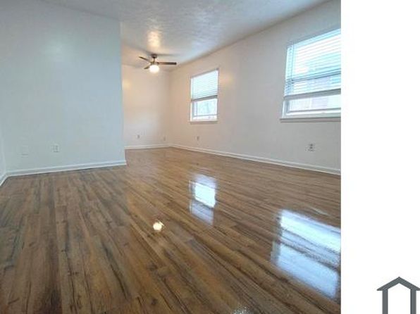 6514 Hackel Dr APT 4