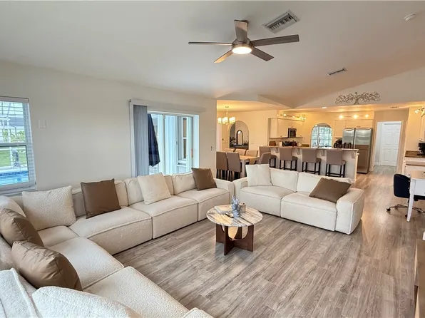 3417 NW 2nd St, Cape Coral, FL 33993