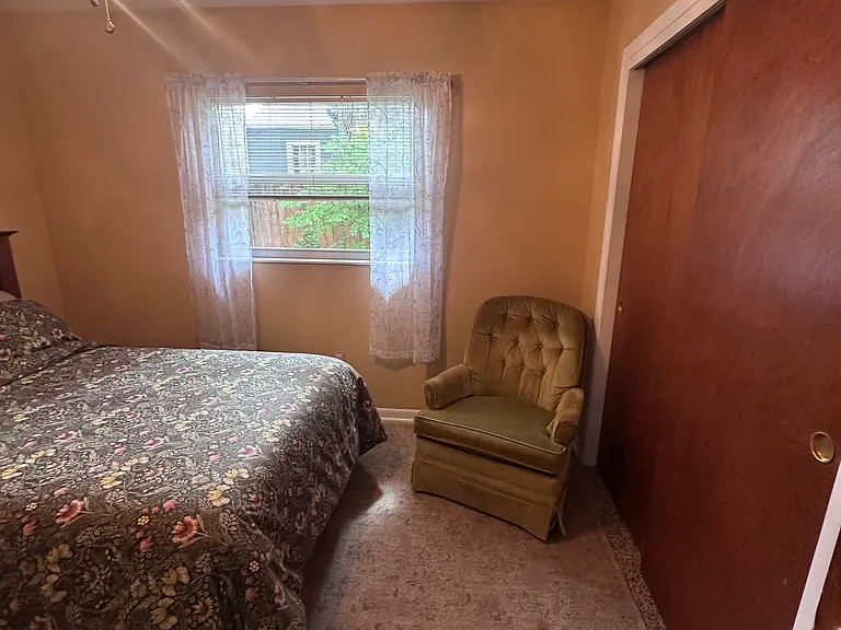 E Idlewild Ave — Photo 8