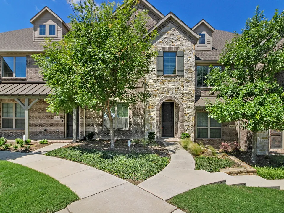 5208 McPherson Ln