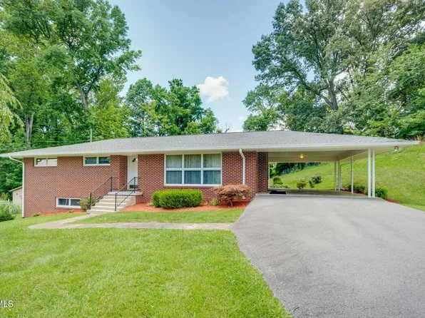 912 Spring Valley Dr, Kingsport, TN 37660