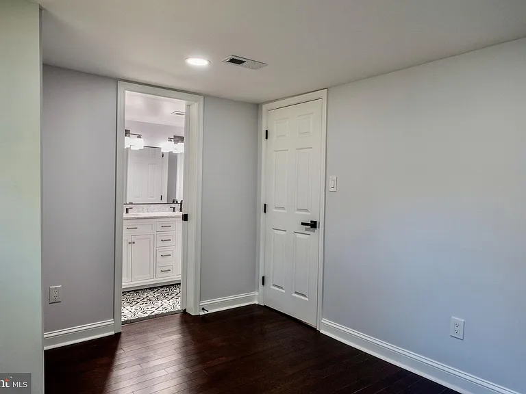 48540 Mattapany Rd — Photo 8