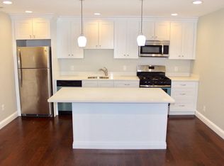 925 E 2nd St APT 4, South Boston, MA 02127