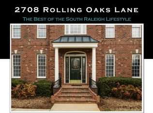 2708 Rolling Oaks Ln, Raleigh, NC 27606