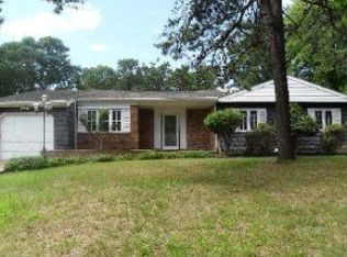 7 Wall St, Port Jefferson Station, NY 11776